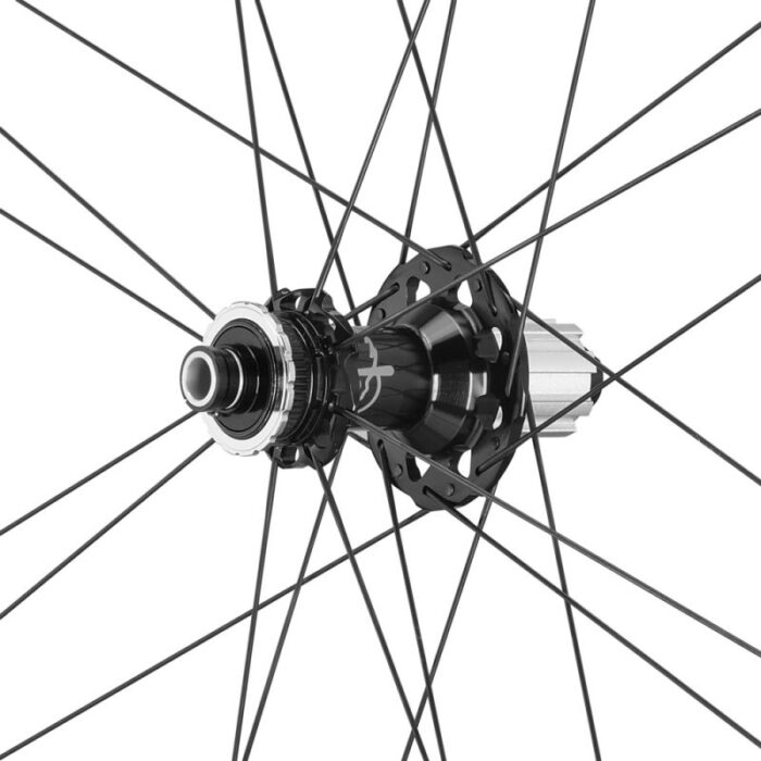 10816_z_shamal-carbon-disc-brake-rear-hub-2021-1800x1800_800x800-8.jpg