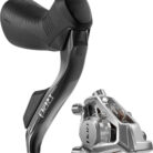 939600_am-ed-red-axs-e1-sjc-rear-rt-f20-1800-c-lever-3q-s-v02.jpg
