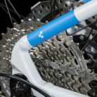 Aim-SLX-white-n-blue-n-red-601510-4.jpg