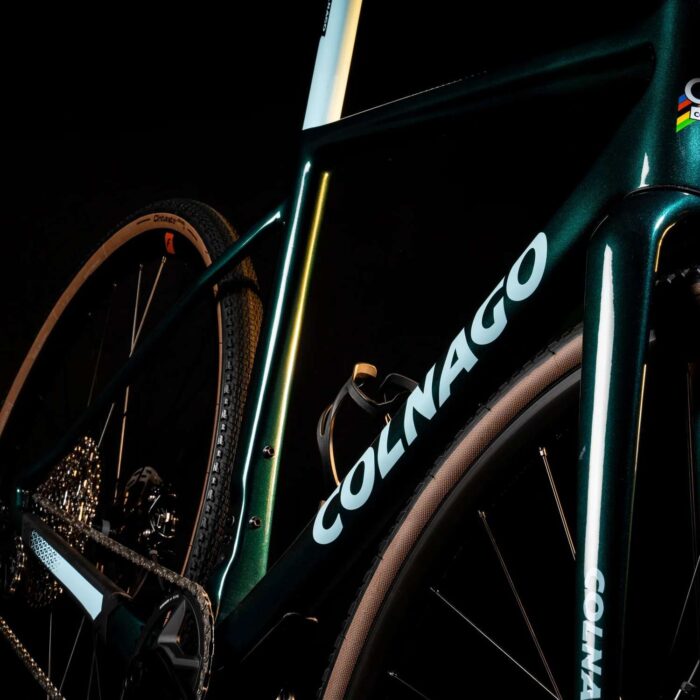 Colnago-3X-RIVAL1X-FULC900-G3G2-49S-20143078-G3-X-Rival-AXS-1-fach-1_800x800@2x.jpg