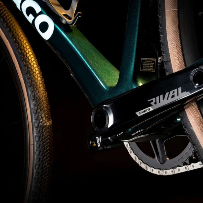 Colnago-3X-RIVAL1X-FULC900-G3G2-49S-20143078-G3-X-Rival-AXS-1-fach-3_800x800@2x.jpg