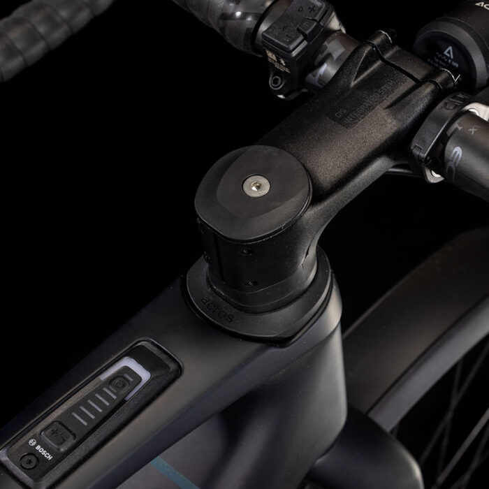 Cube-817350-20140891-Nuroad-Hybrid-C62-SLX-FE-400X-carbon-n-glossy-3.jpg