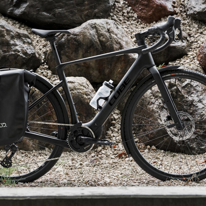 Cube-817350-20140891-Nuroad-Hybrid-C62-SLX-FE-400X-carbon-n-glossy-9.jpg