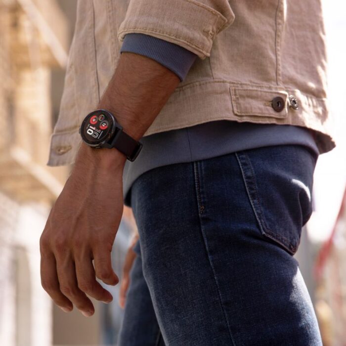 Garmin-Venu-R-2-PLUS-GPS-Multisport-Smartwatch-010-02496-11-8_800x800-6.jpg