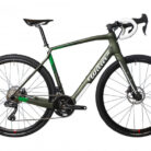 WILIER-TRIESTINA-JENA-HYBRID-ELEKTRO-GRAVELBIKE-SHIMANO-GRX-DI2-11S-250-WH-700-MM-GRUeN-2022.jpg
