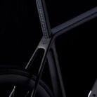 cervelo_R5_RedAXS_FiveBlack_DETAIL2_800x800.jpg