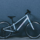 cube-850520-20134449-Numove-200-flashwhite-n-pink-31.jpg